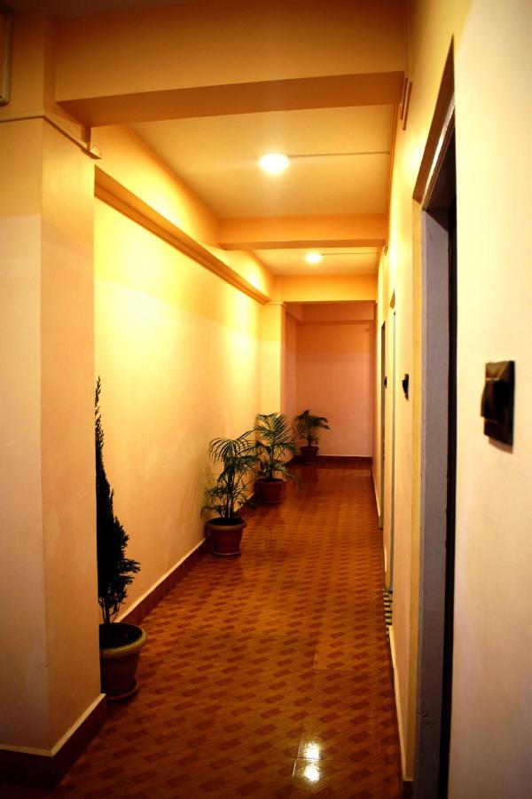 Lily Guest House Шиллонг Экстерьер фото